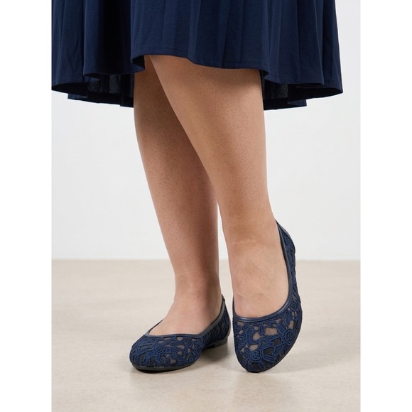 Greatonu Shoes - Greatonu Navy Blue Floral Lace Mesh Ballet Flats Leather Insole Size 8